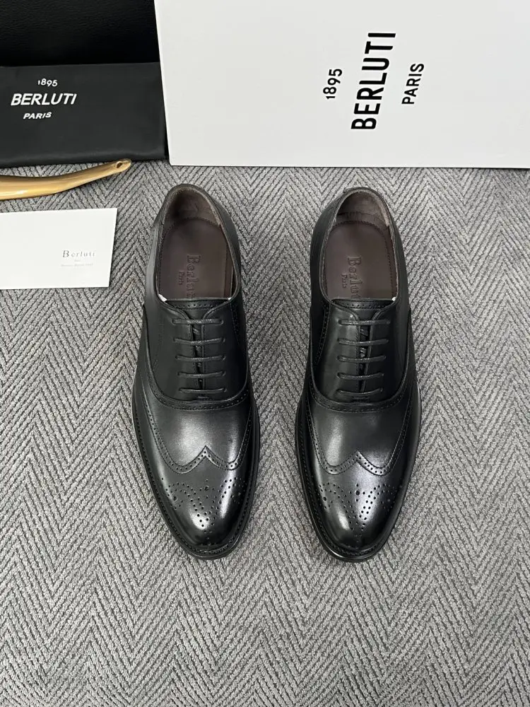 Berluti Shoes men's — Photo 3