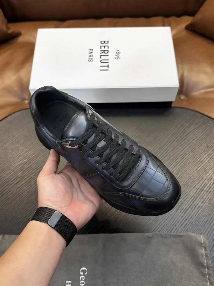 Berluti Sneakers — Photo 2