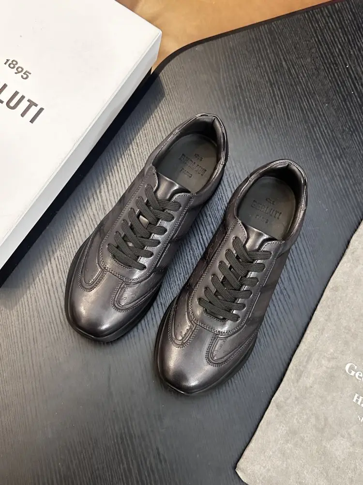 Berluti Sneakers — Photo 3