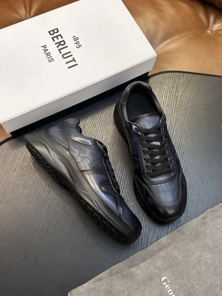 Berluti Sneakers — Photo 4