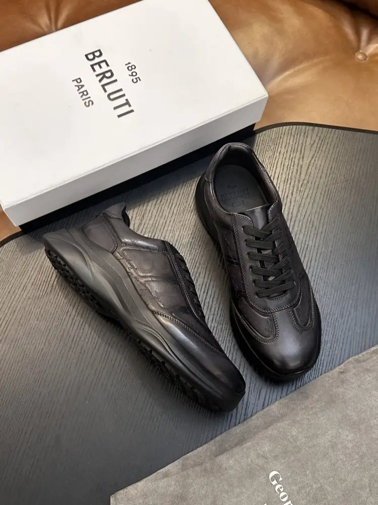 Berluti Sneakers — Photo 4