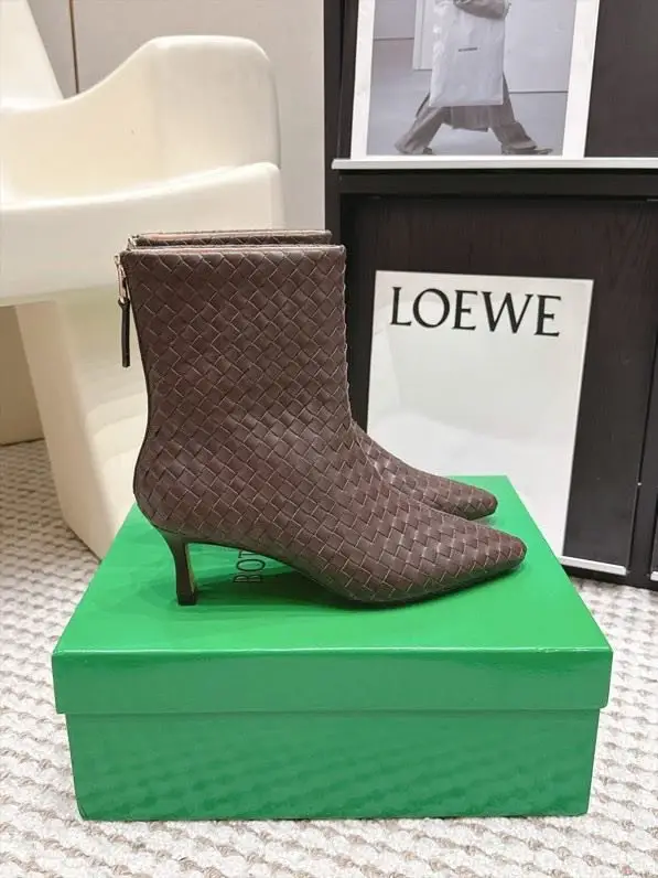 Bottega Veneta Ботильоны кожаные на каблуке — Фото 1