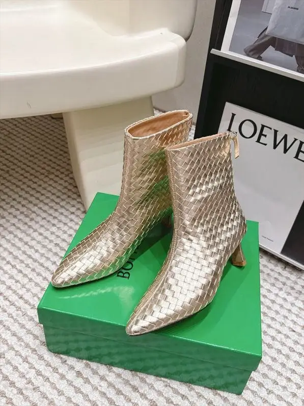 Bottega Veneta Ankle boots leather on heel — Photo 3