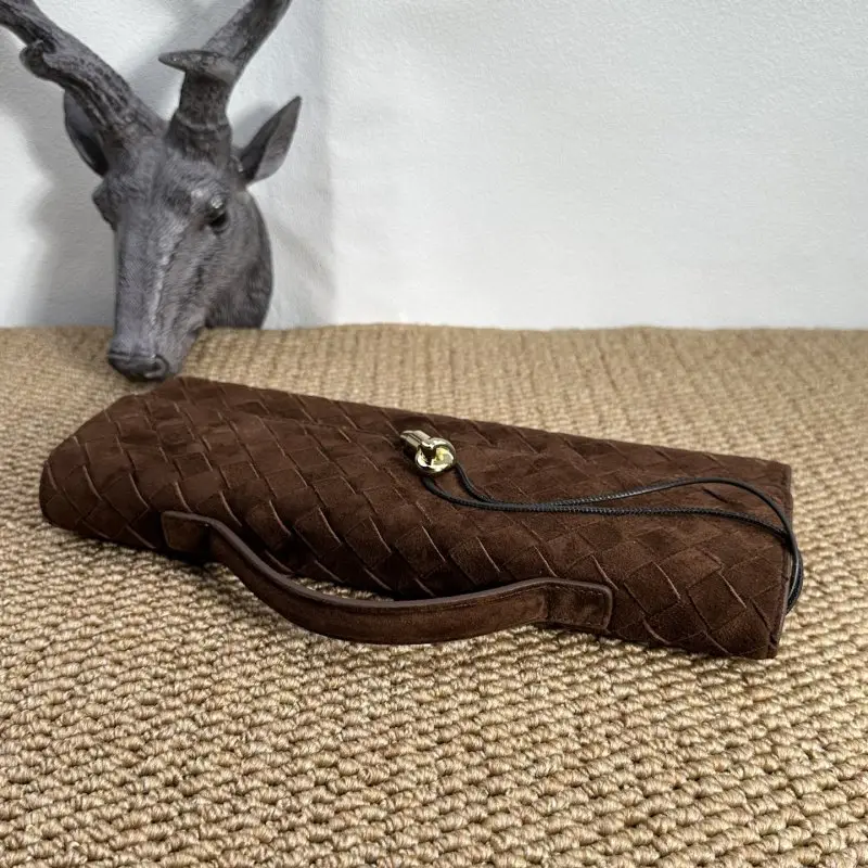 Bottega Veneta Clutch BV Andiamo Slouch suede 31 cm — Photo 5