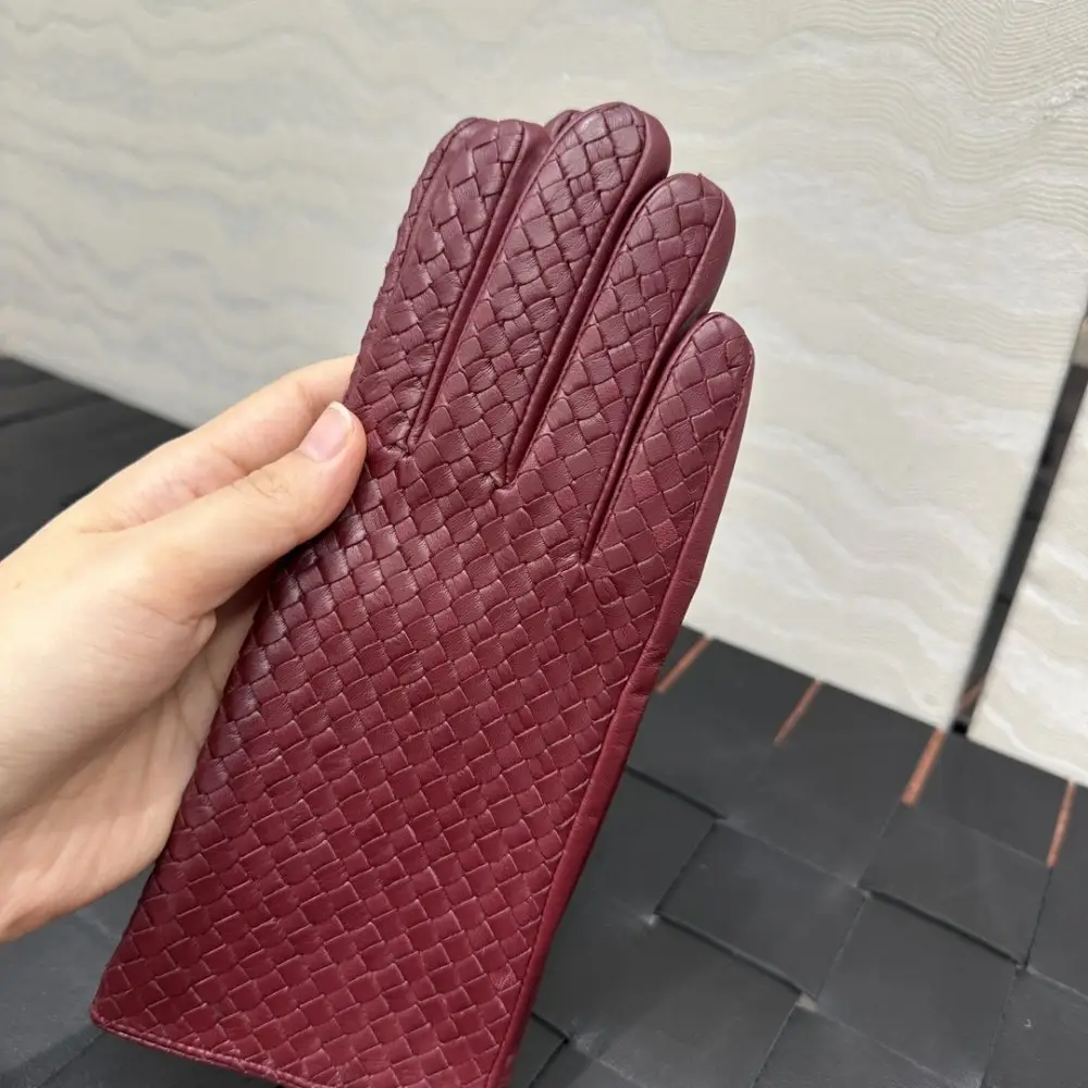 Bottega Veneta — Gloves leather