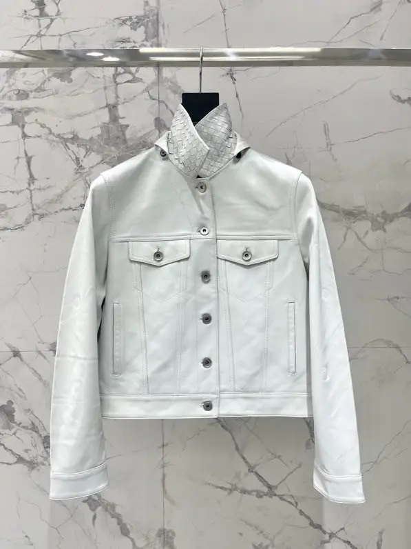 Bottega Veneta Jacket leather women's — Photo 2