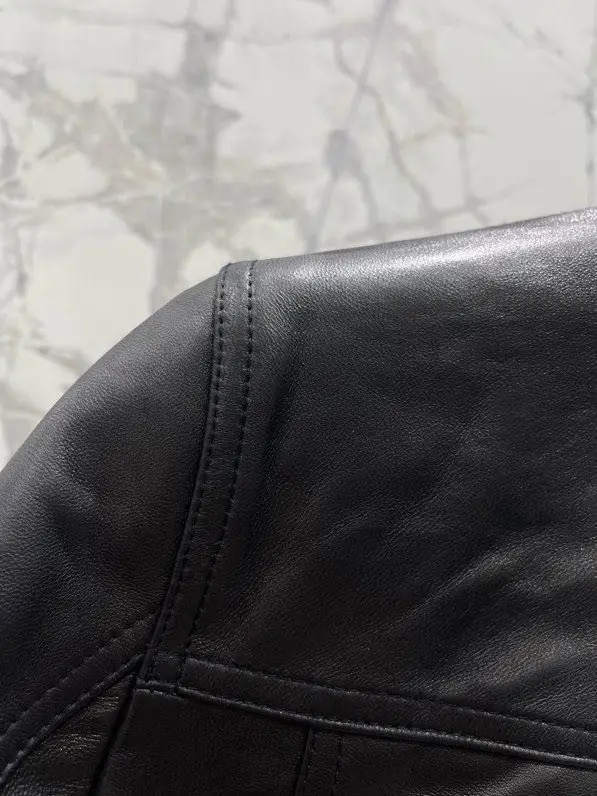 Bottega Veneta Куртка шкіряна жіноча — Фото 5