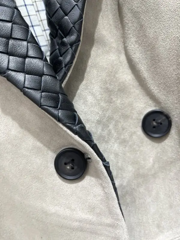 Bottega Veneta Jacket suede women's — Photo 4