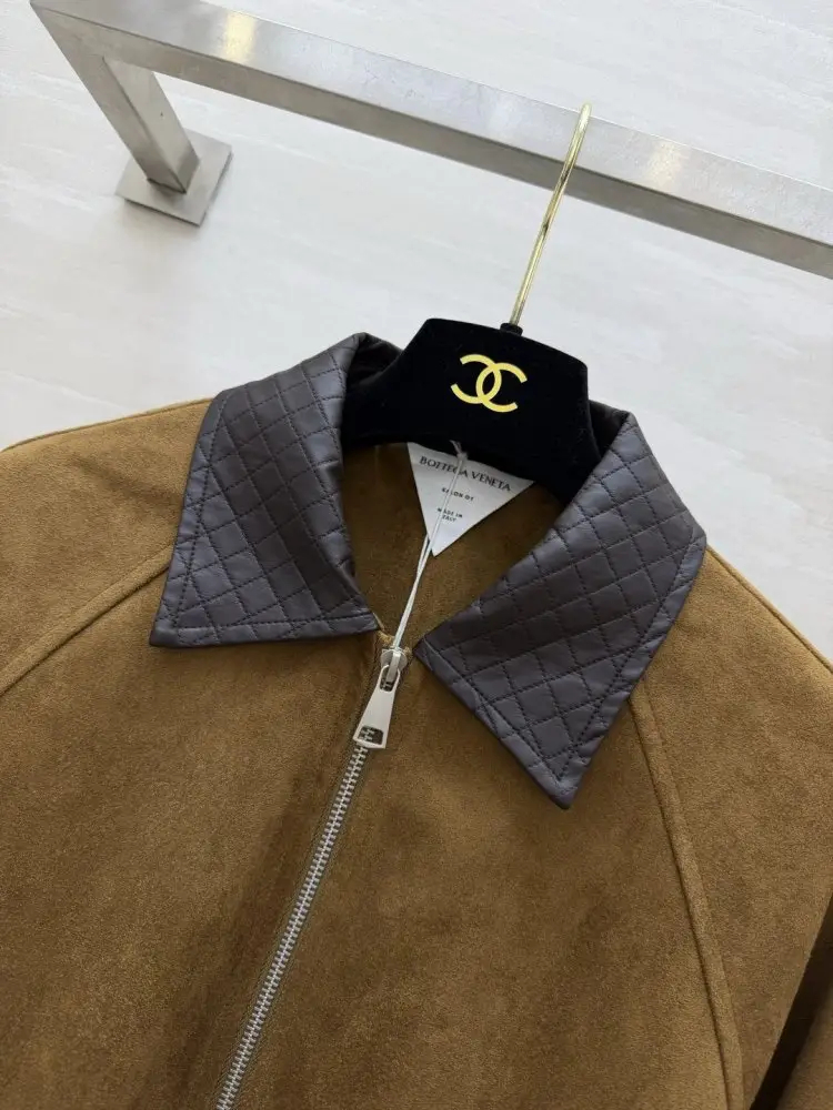Bottega Veneta Jacket women's — Photo 2