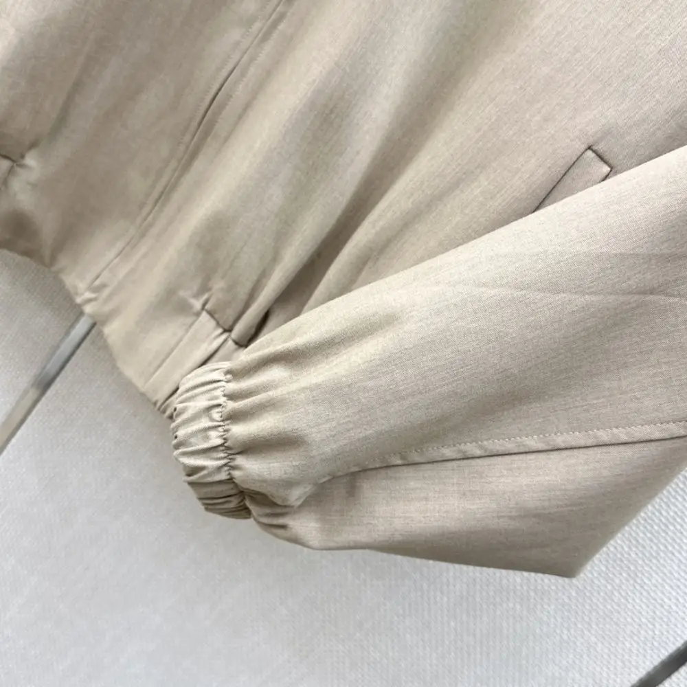 Bottega Veneta Куртка женская — Фото 5