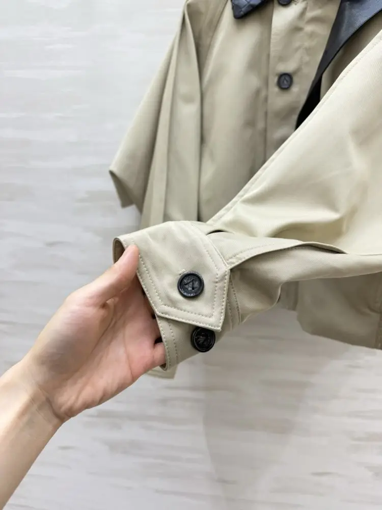 Bottega Veneta Куртка женская — Фото 5