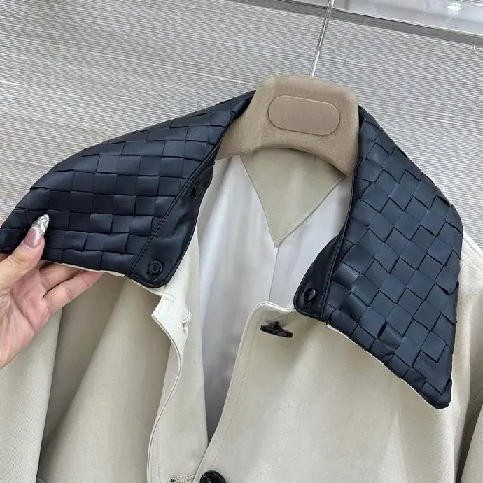 Bottega Veneta Куртка женская — Фото 5