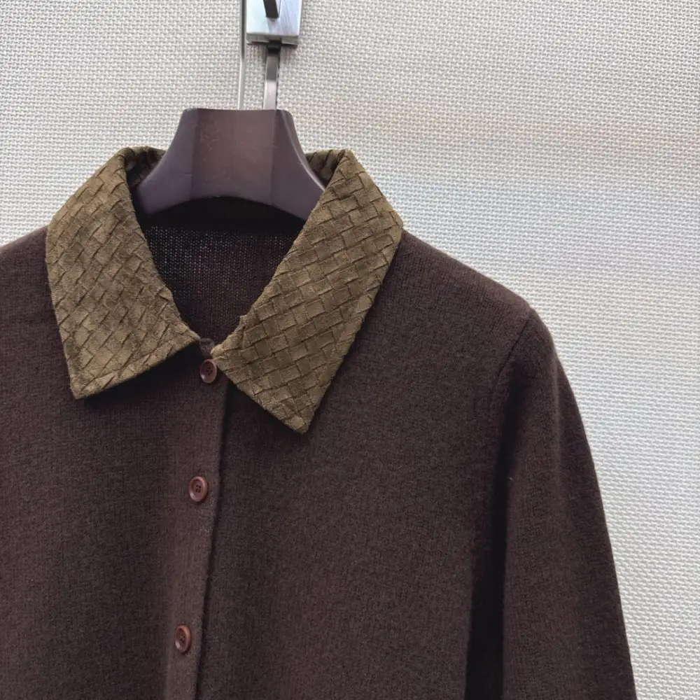 Bottega Veneta Knitted cardigan from collar and long sleeves — Photo 4