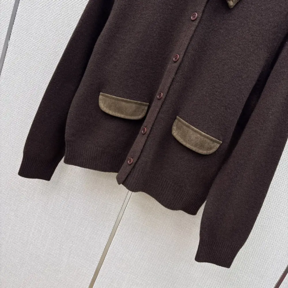 Bottega Veneta Knitted cardigan from collar and long sleeves — Photo 5