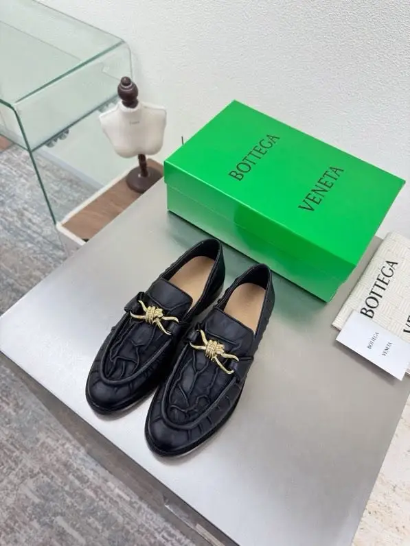 Bottega Veneta Лоферы жіночі — Фото 3
