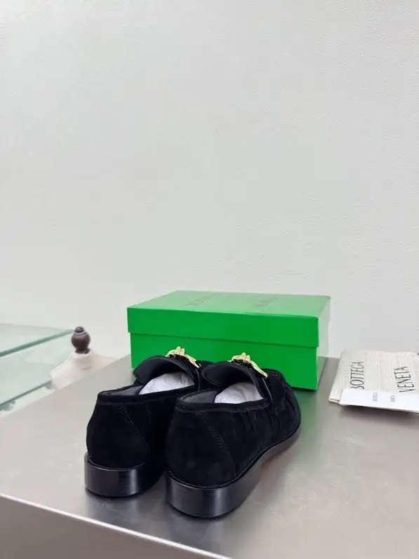 Bottega Veneta Лоферы жіночі — Фото 4