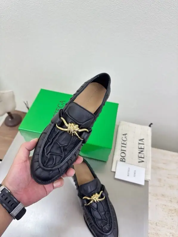 Bottega Veneta Лоферы жіночі — Фото 4