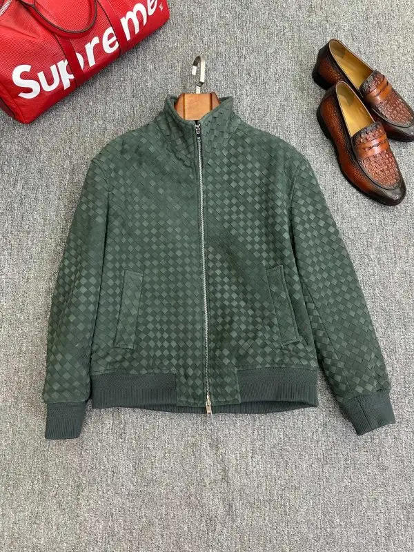 Bottega Veneta — Men's classical jacket from hood of kind skin from weaving Intrecciato