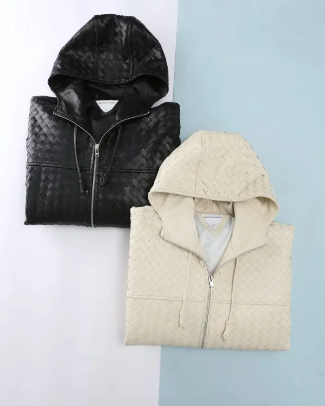 Bottega Veneta Чоловіча класична куртка з капюшоном з натуральної шкіри з плетінням Intrecciato — Фото 2