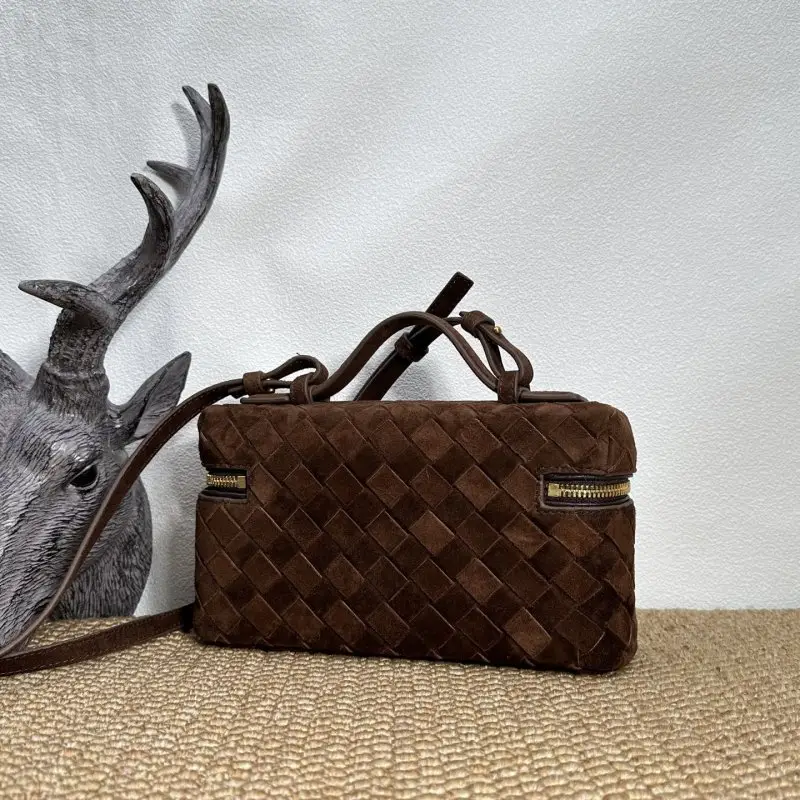 Bottega Veneta Mini-handbag BV Vanity wicker suede 22 cm — Photo 3