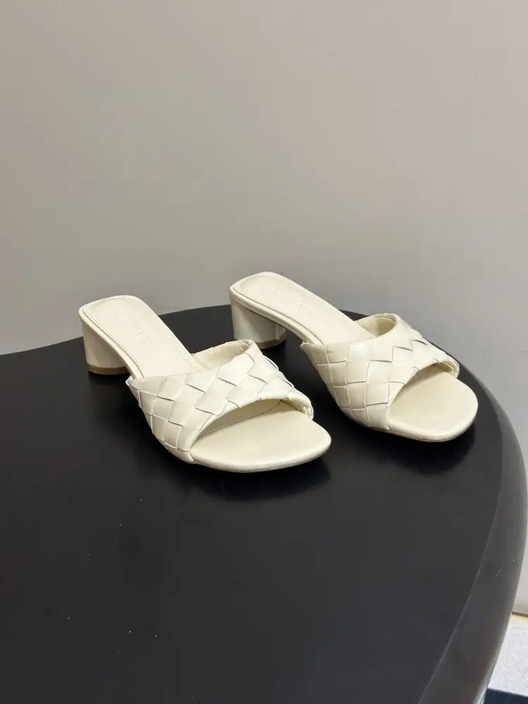 Bottega Veneta — Босоніжки
