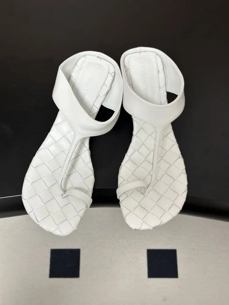 Bottega Veneta Босоніжки — Фото 2