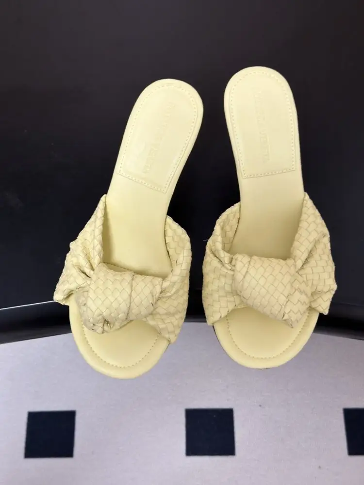 Bottega Veneta Босоніжки — Фото 2