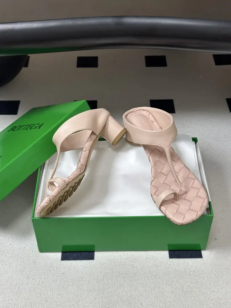 Bottega Veneta Босоніжки — Фото 4