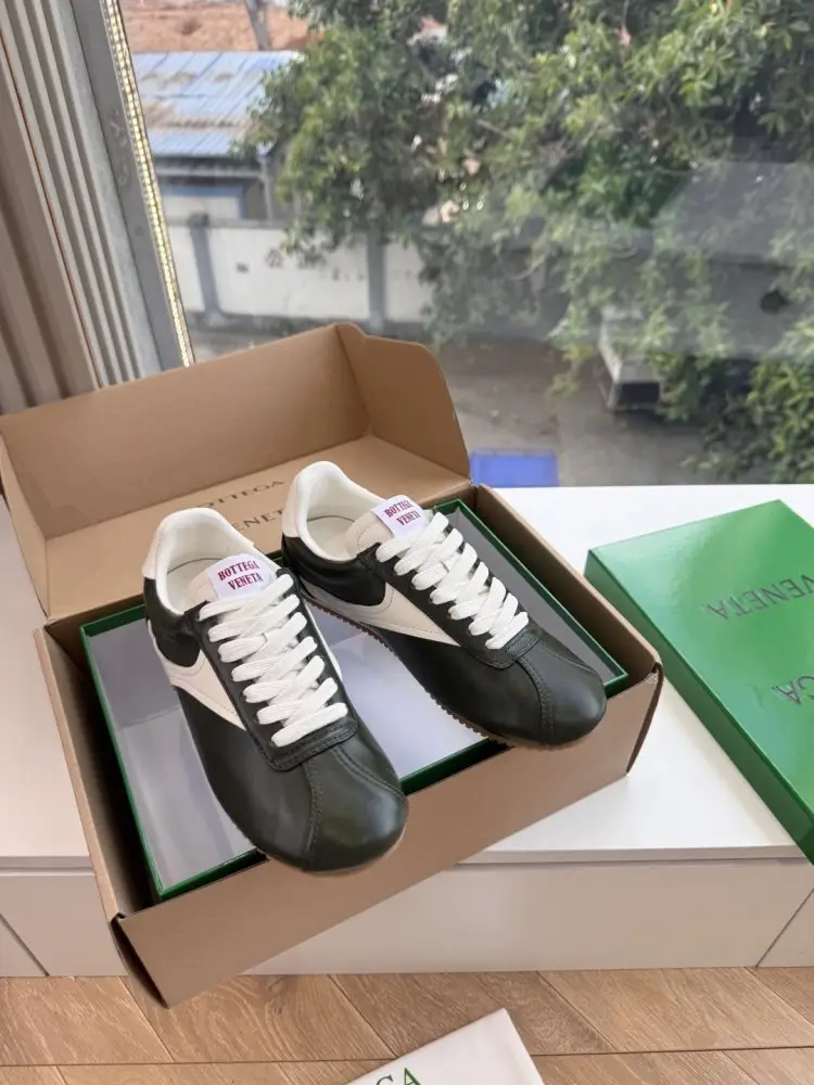 Bottega Veneta Sneakers Orbit Flash — Photo 3