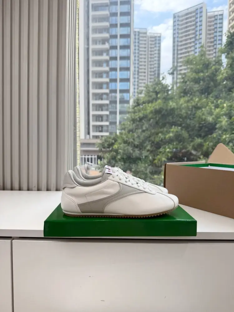 Bottega Veneta Sneakers Orbit Flash — Photo 3