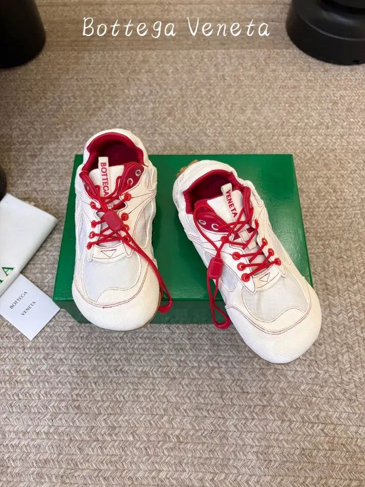 Bottega Veneta Sneakers women's — Photo 4