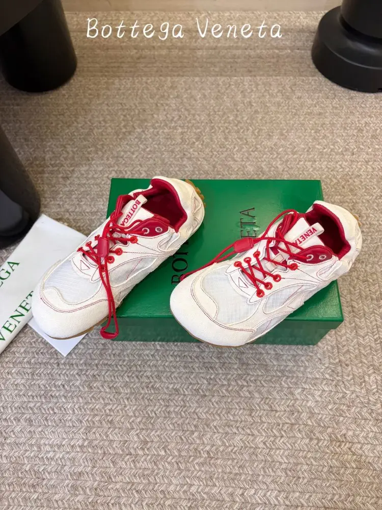 Bottega Veneta Sneakers women's — Photo 5