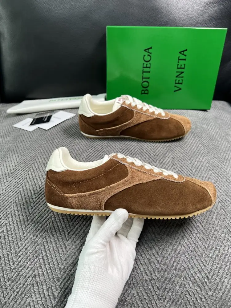 Bottega Veneta Кросівки — Фото 4
