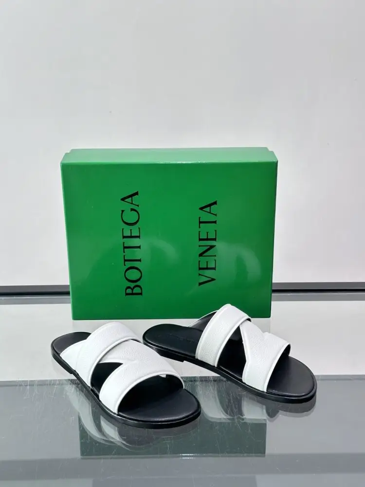 Bottega Veneta Шлепанцы мужские — Фото 5