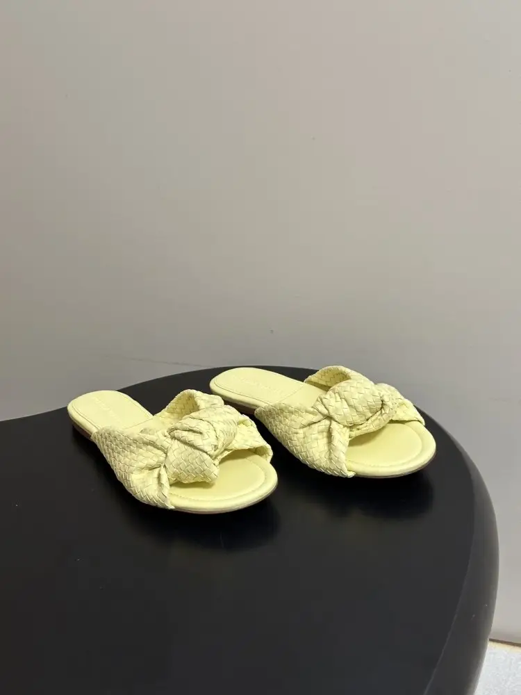 Bottega Veneta — Step-ins women's
