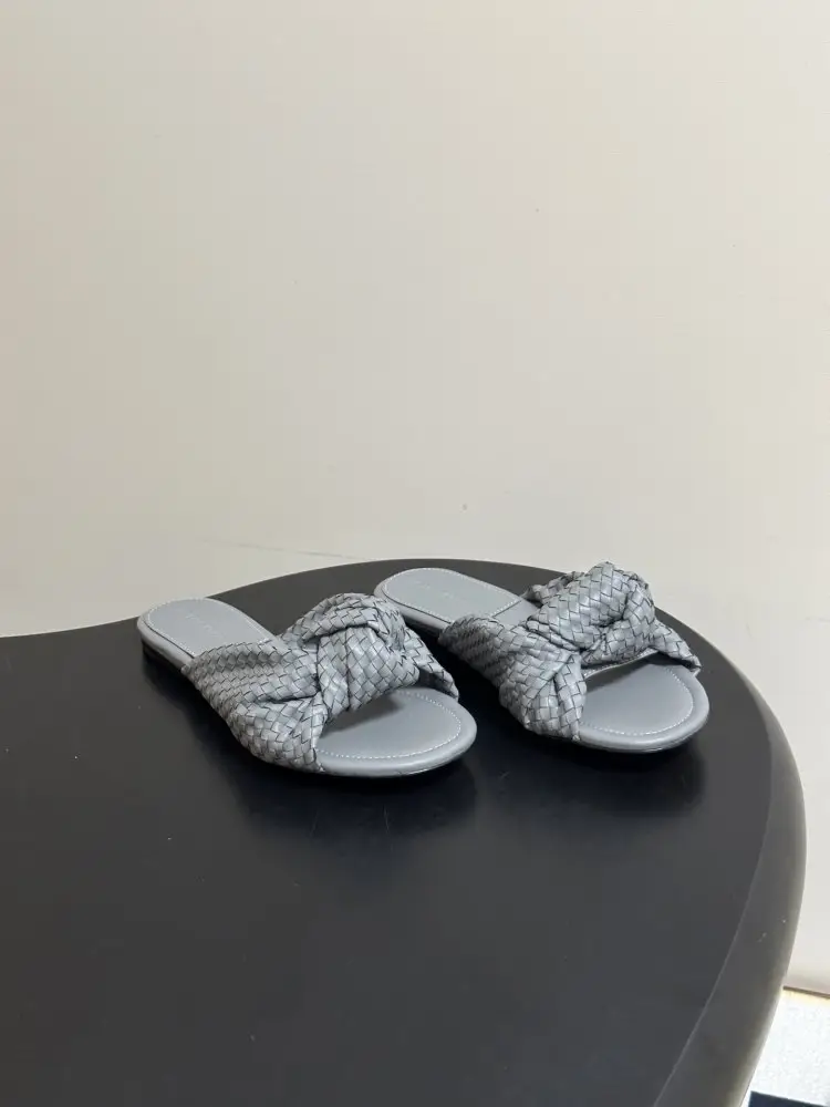 Bottega Veneta — Step-ins women's