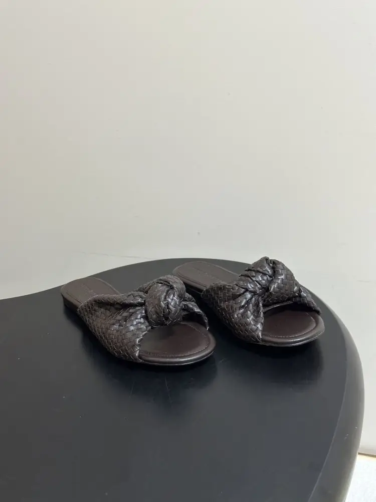 Bottega Veneta — Step-ins women's