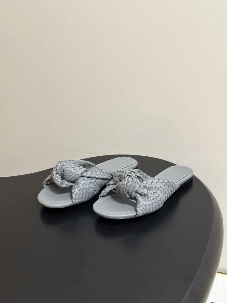Bottega Veneta Step-ins women's — Photo 3