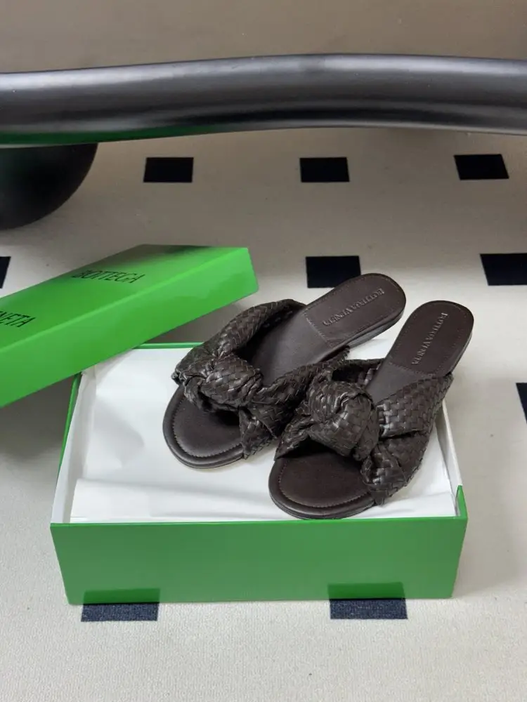 Bottega Veneta Step-ins women's — Photo 4