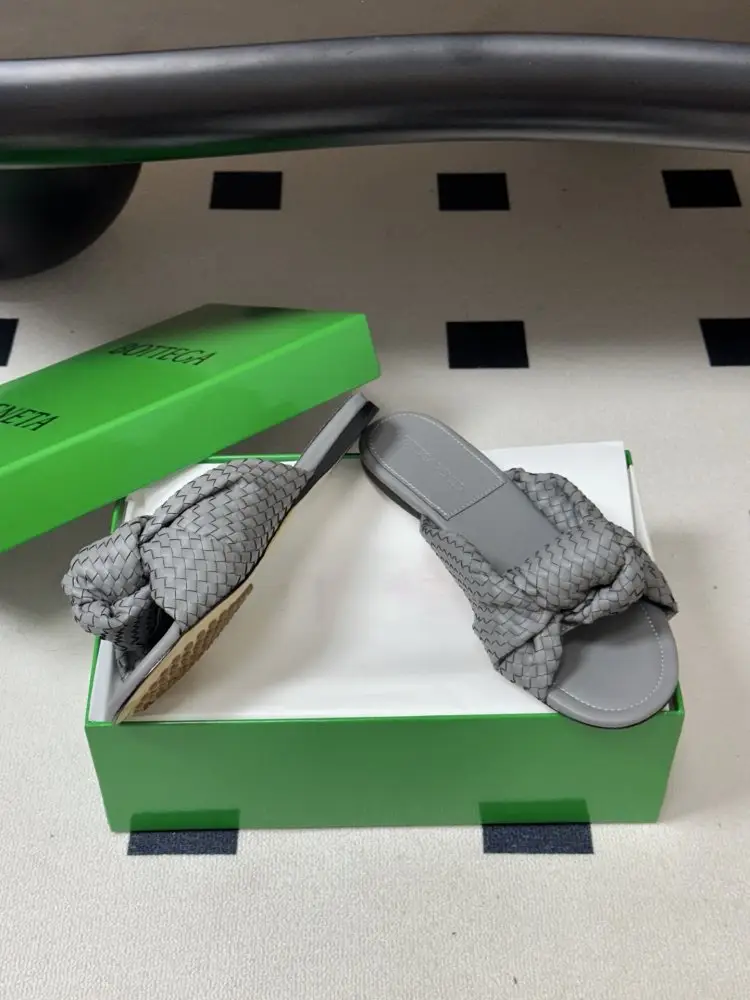 Bottega Veneta Step-ins women's — Photo 5