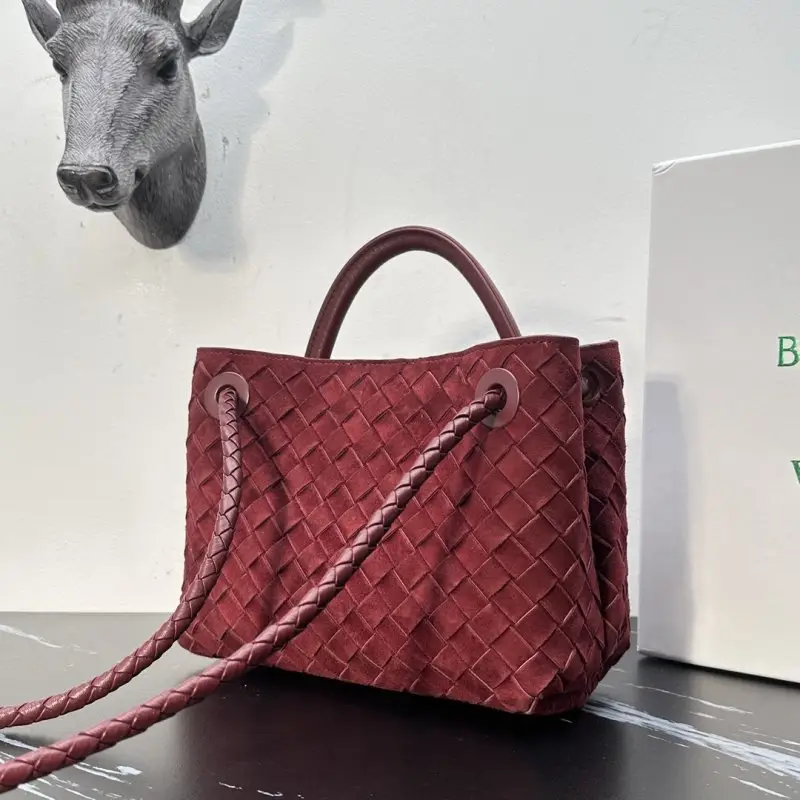 Bottega Veneta Замшева сумка BV Andiamo 25 см — Фото 3