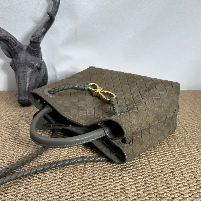 Bottega Veneta Замшевая сумка BV Andiamo 25 см — Фото 5