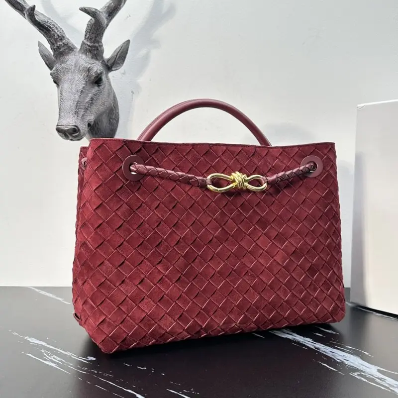 Bottega Veneta Suede a bag BV Andiamo 32 cm — Photo 2