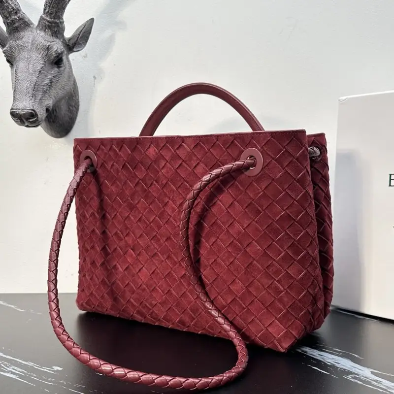 Bottega Veneta Suede a bag BV Andiamo 32 cm — Photo 3