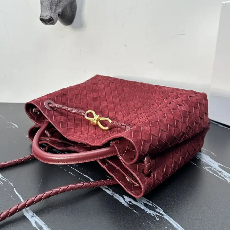 Bottega Veneta Suede a bag BV Andiamo 32 cm — Photo 5