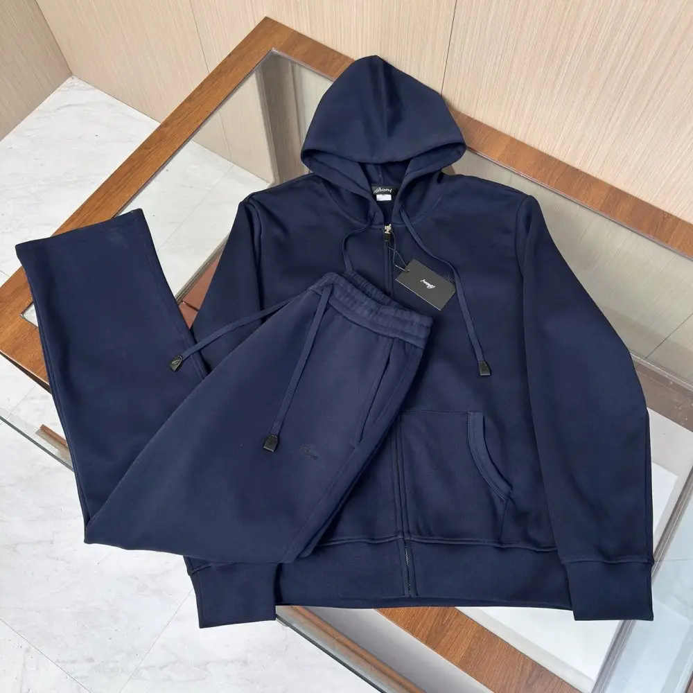 Brioni — Костюм чоловічий