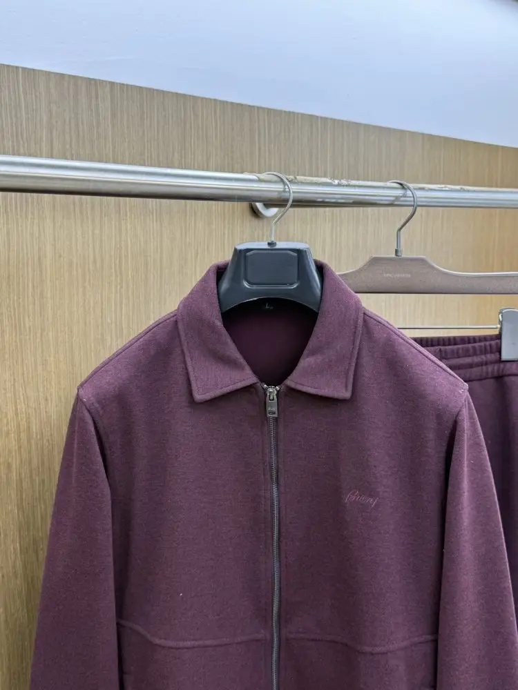 Brioni Костюм мужской — Фото 2