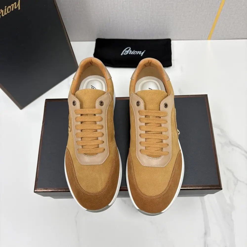 Brioni Sneakers — Photo 2