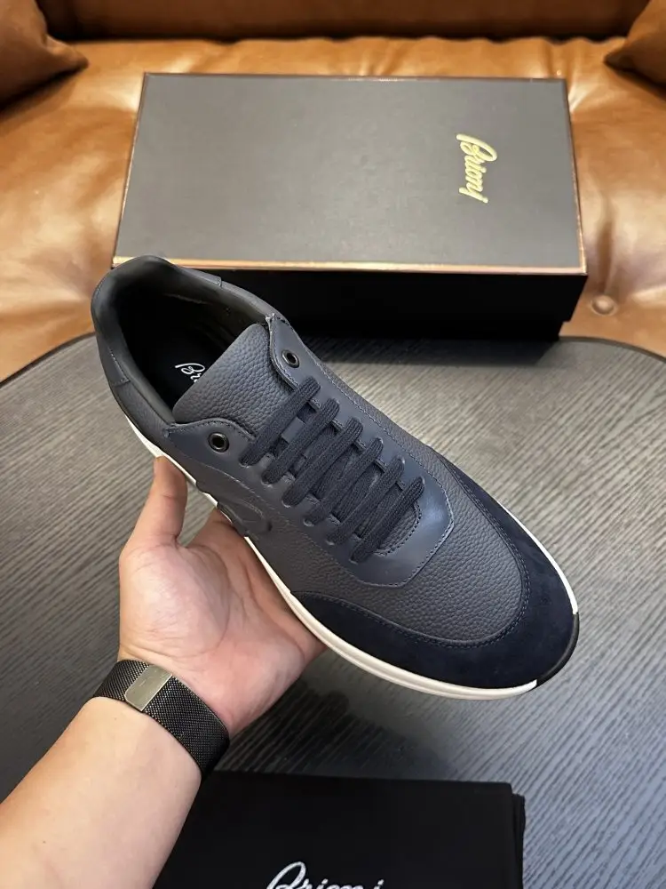 Brioni Кросівки — Фото 2