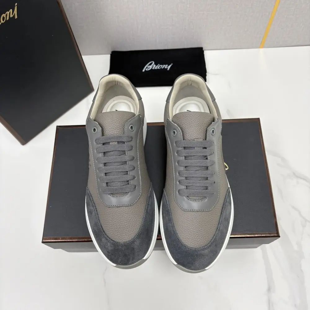 Brioni Sneakers — Photo 2